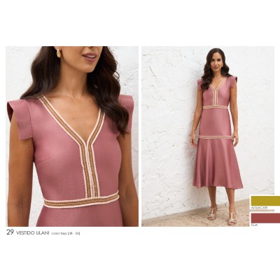 Vestido "Role mode" modelo...