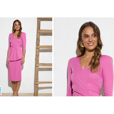 Vestido "Role Mode" modelo...